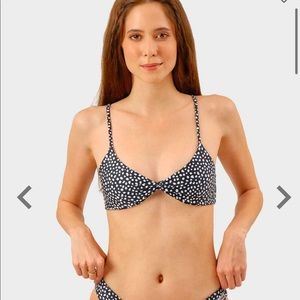 Blackbough Swim Tona Top Large in Black Flint